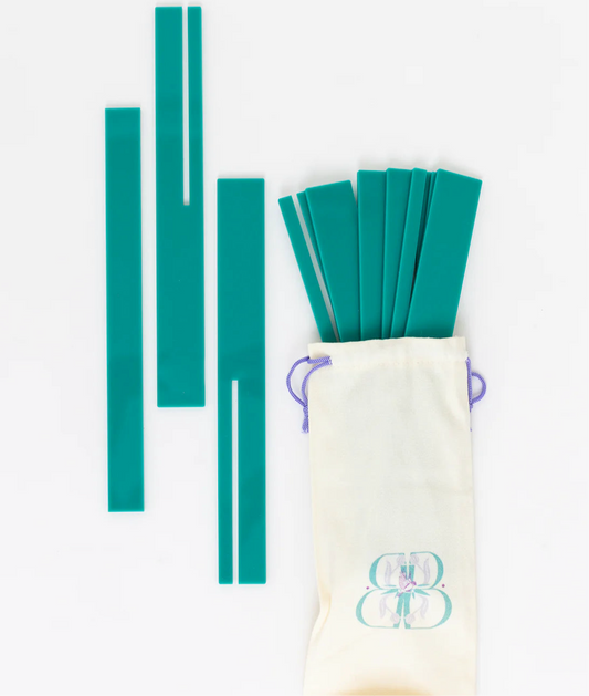 Travel Racks Set of 4 and One Pusher