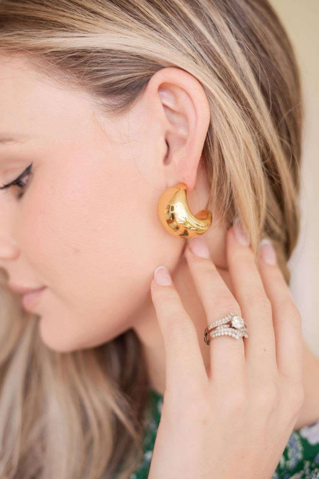 Callie Hollow 18k Plated Earring