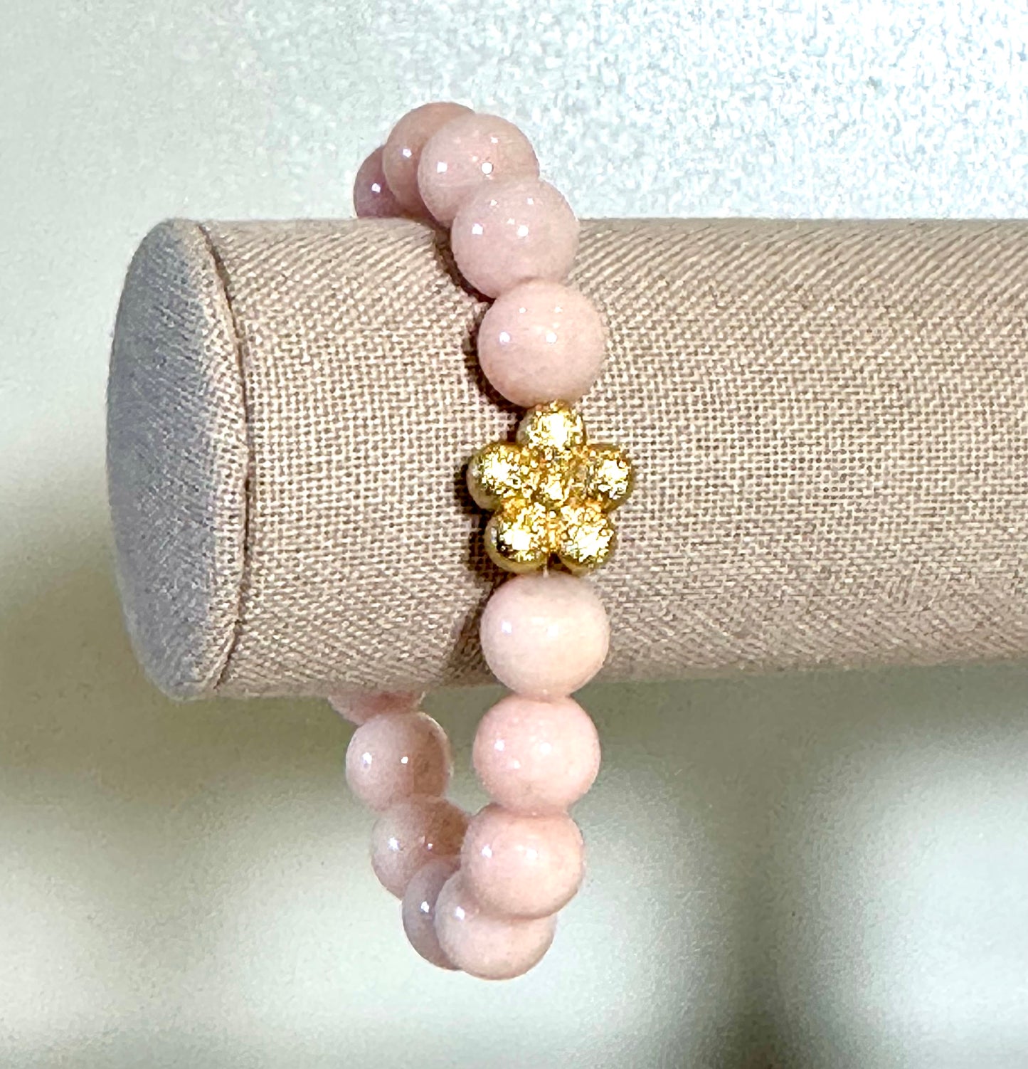 Blush Daisy Bracelet