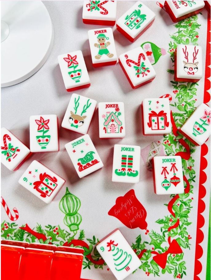Green Holly Jolly Christmas Mahjong Set
