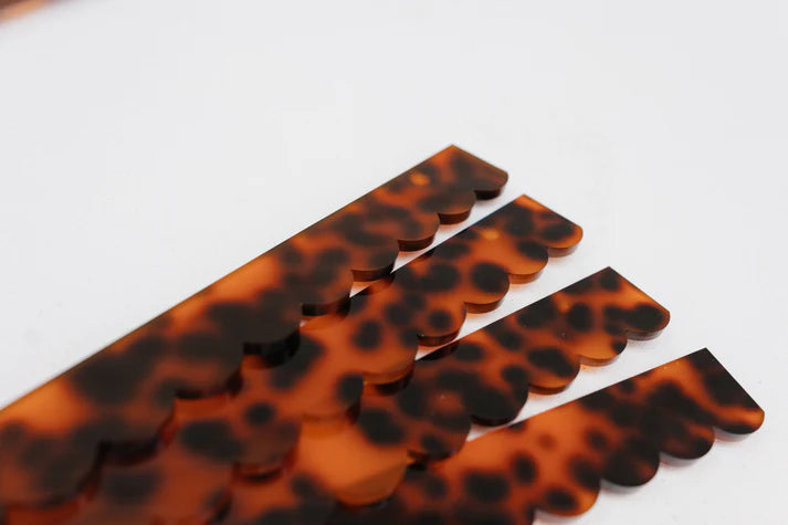 Tortoise shell Acrylic Scallop Racks